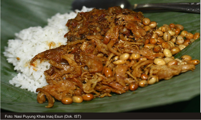 Harum Dan Super Pedes, Nasi Puyung Khas Inaq Esun